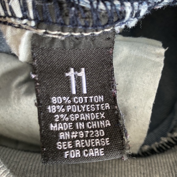 Almost Famous Jeans - Picture 8 of 8